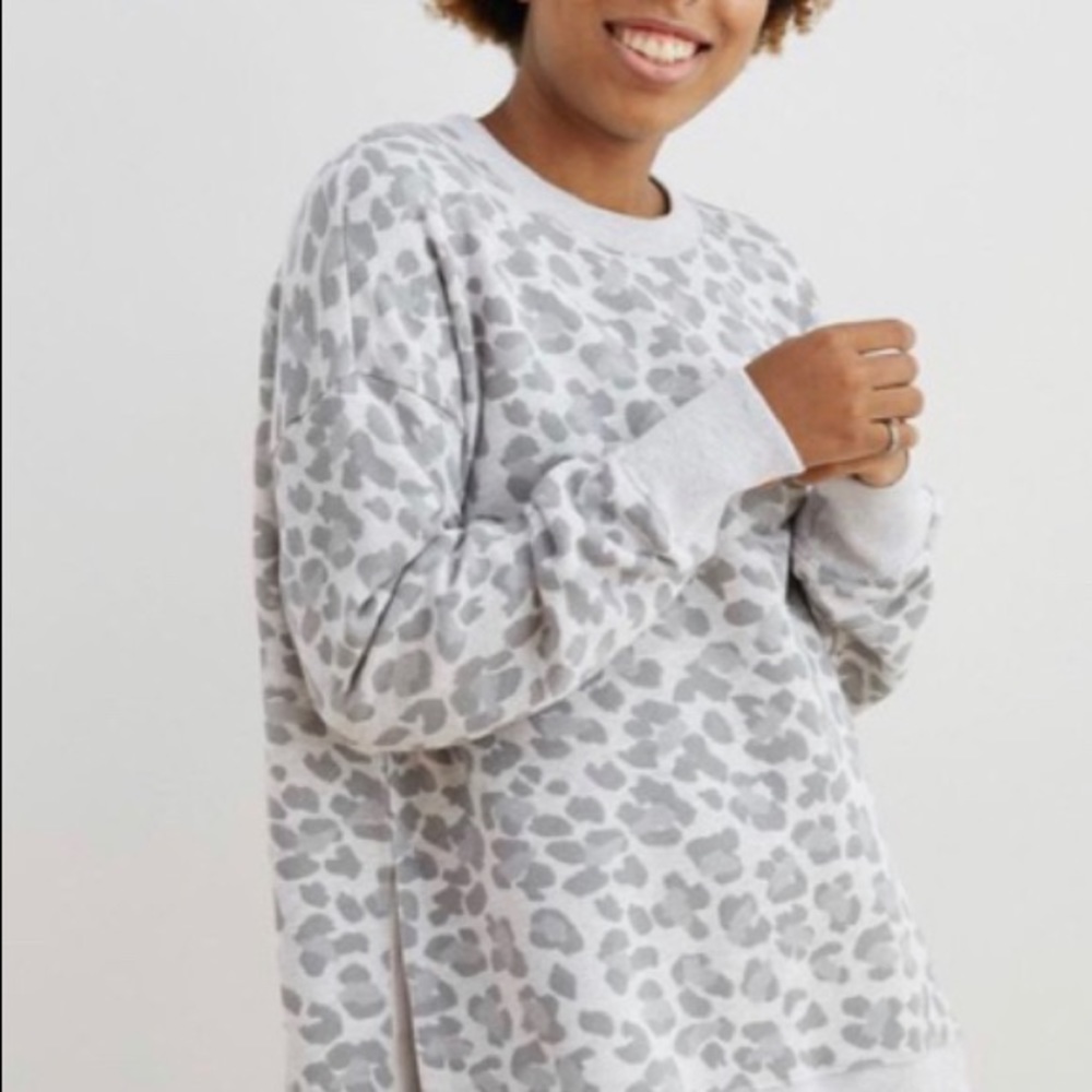 Aerie desert sweatshirt grey leopard print